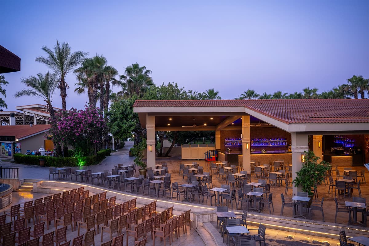 Laguna Bar