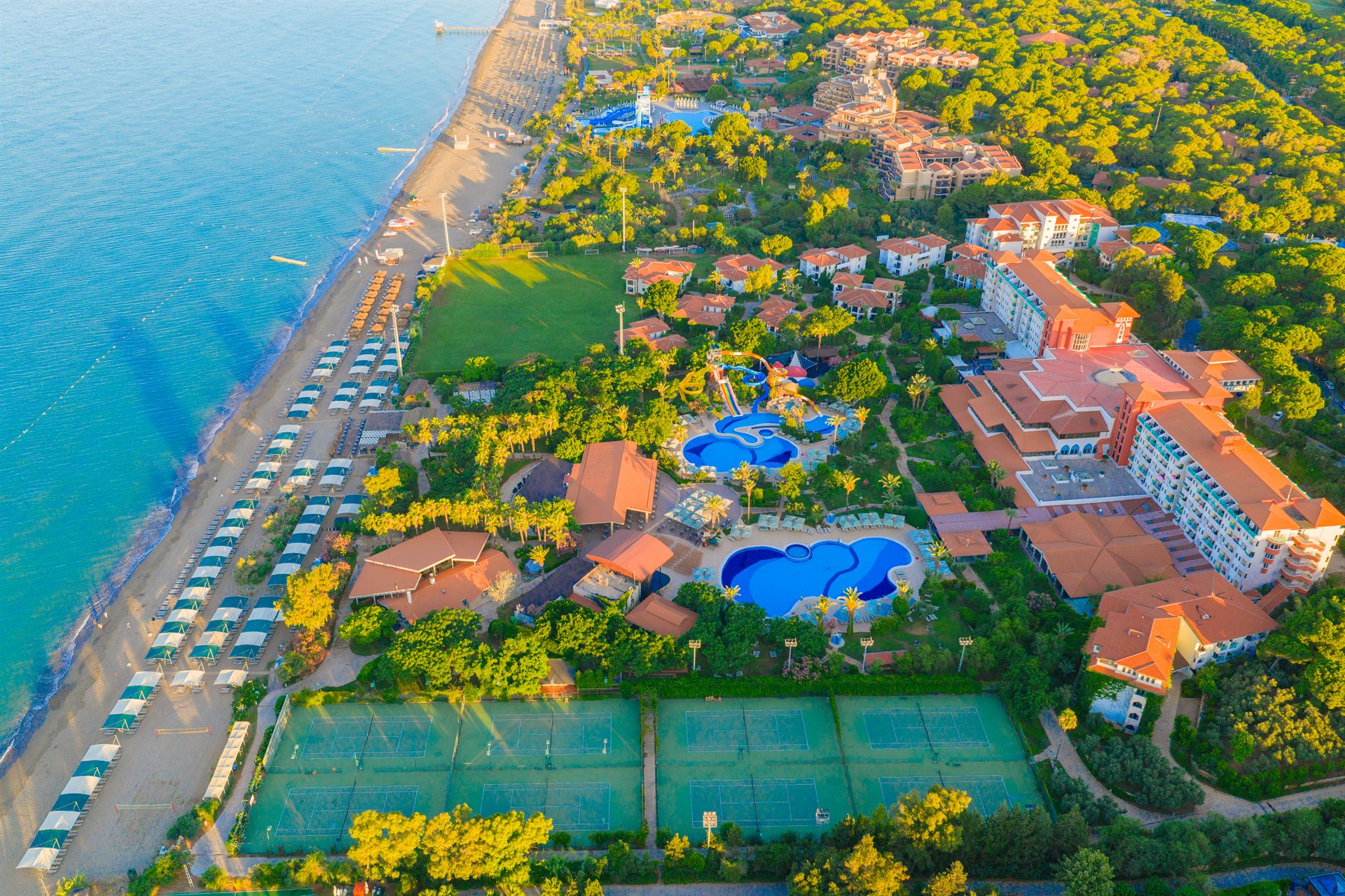 Bölgenin En Büyük Toplantı ve Resort Kültürü